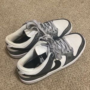 Nike dunk lows (Golden Gals)